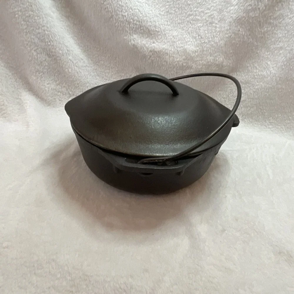 Vintage Cast‎ Iron Lodge 2qt sauce pan HTF recently seasoned